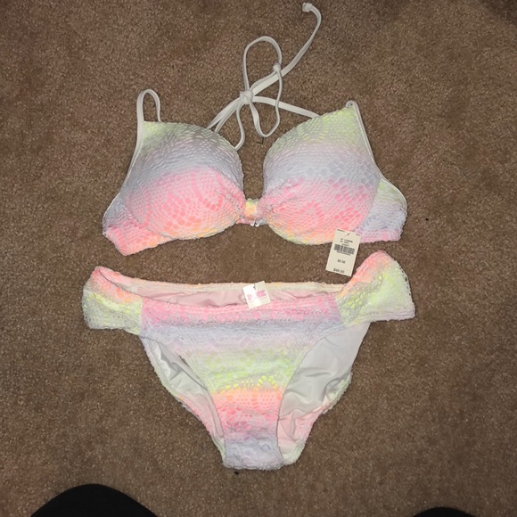 Victoria Secret Pink bathing suit NWT - Picture 1 of 3